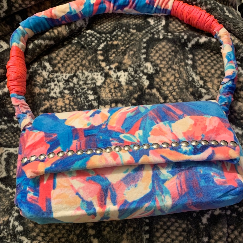Floral studded hand bag